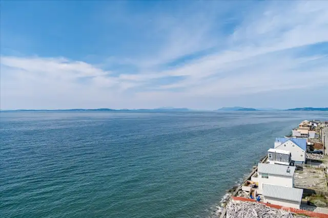 Views of the San Juan Islands looking North/West