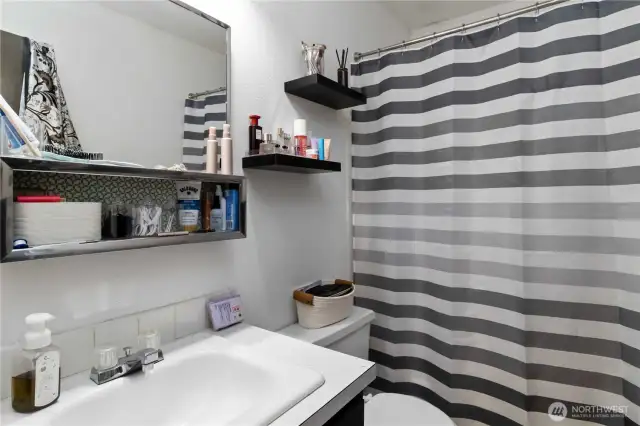 2 Bedroom Unit