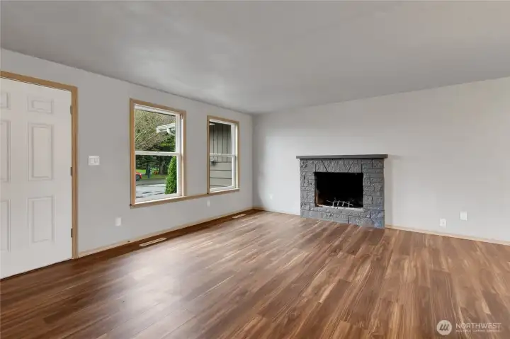 Front entry in to living/great room