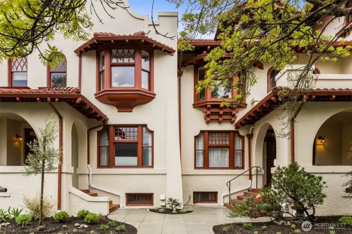 The L'Amourita, a striking Historic Landmark built in 1909 in the Spanish Mission Revival style.