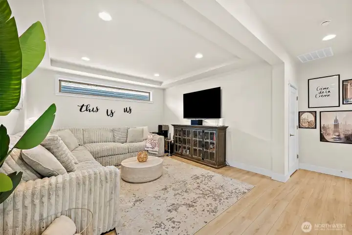 Upstairs you will appreciate the extended LVP flooring in the bonus room/loft.
