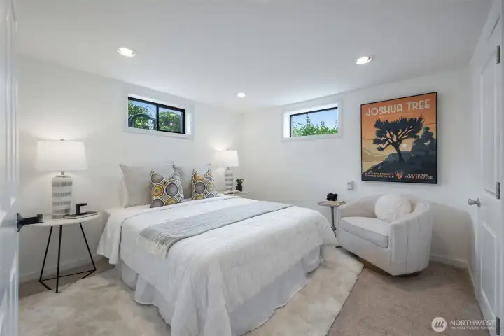 Basement bedroom-great ceiling height!
