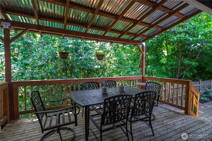 Nice covered private back patio for entertaining