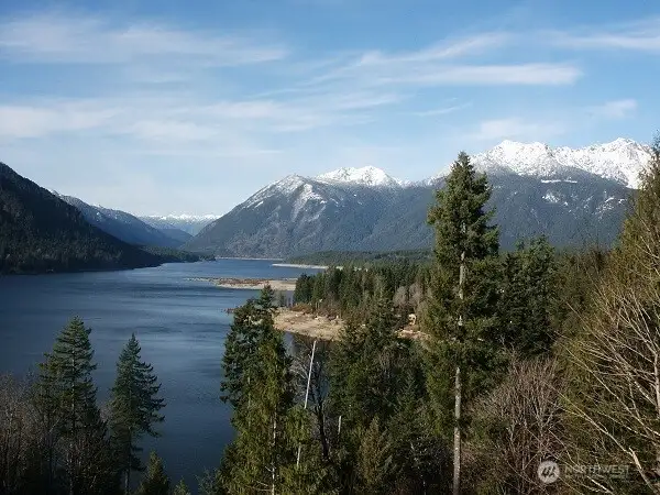 Lake Cushman