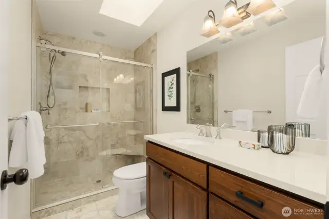 Tastefully remodeled bath!