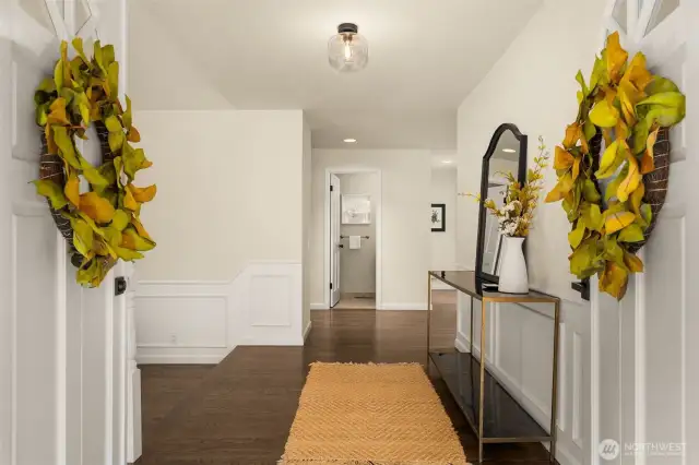 Entry - hardwoods throughout the main living areas