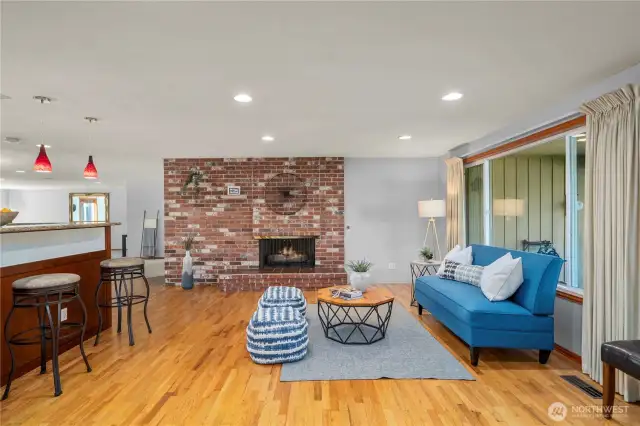 Gleaming original red & white oak hardwoods with Swedish finish