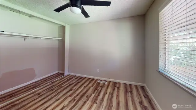 Upstairs bedroom #5