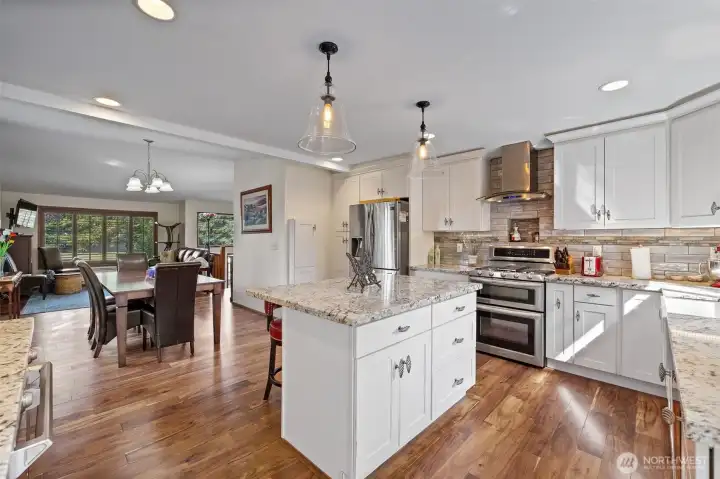 Custom Chef's Kitchen