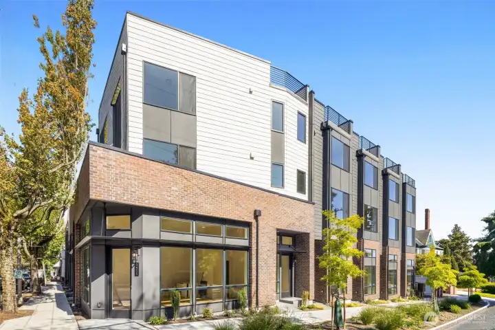 Brick facade provides the home with a timeless & classic appearance