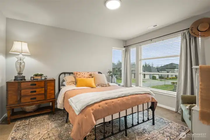 Mini Ensuite with Walk In Closet