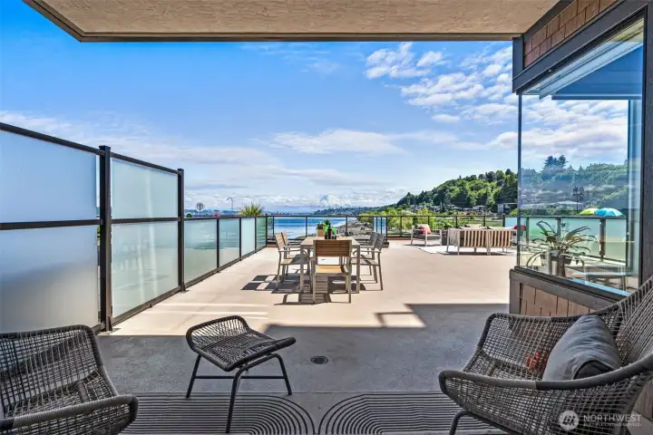 This will be your favorite space. Look east to Mt Rainier and because the building was built with views in mind, you have great vistas of the full Sound, the fun Port of Tacoma, NE Tacoma all the way to Des Moines. This will be your favorite space. Look east to Mt Rainier and because the building was built with views in mind, you have great vistas of the full Sound, the fun Port of Tacoma, NE Tacoma all the way to Des Moines.