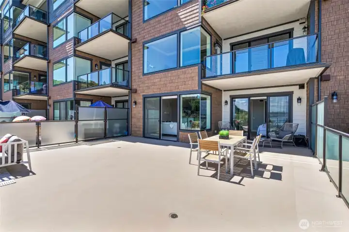 The possibilities are truly endless to create the outdoor space of your dreams on this 1,052 sqft deck. The possibilities are truly endless to create the outdoor space of your dreams on this 1,052 sqft deck.