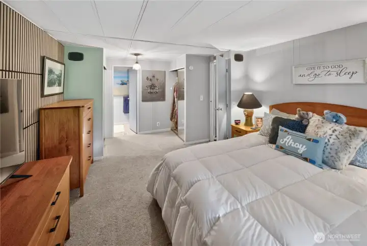 Large primary bedroom