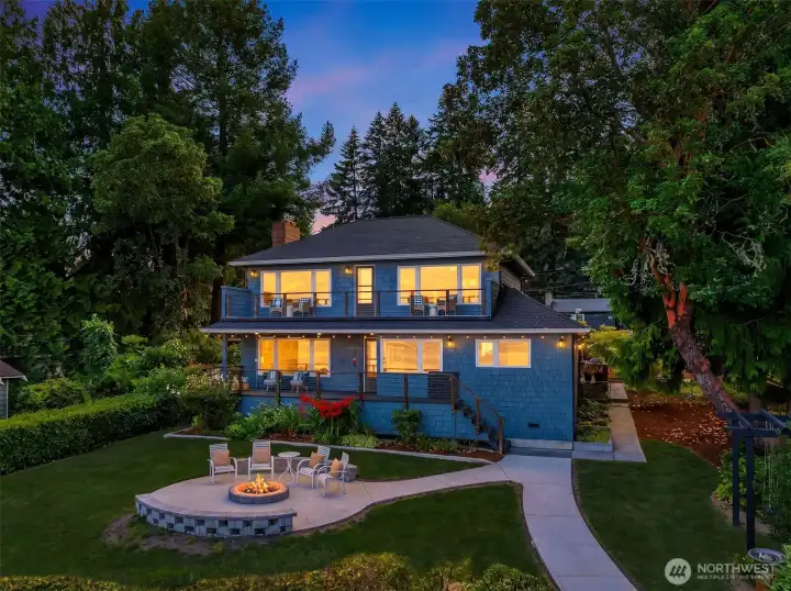 Mint condition, meticulously maintained. Mint condition, meticulously maintained.