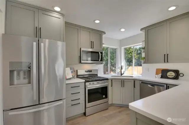 Chef's Kitchen with Stainless Steel Appliances Included
