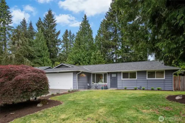 Move in-ready 3 bedroom is 'oh so cute'!