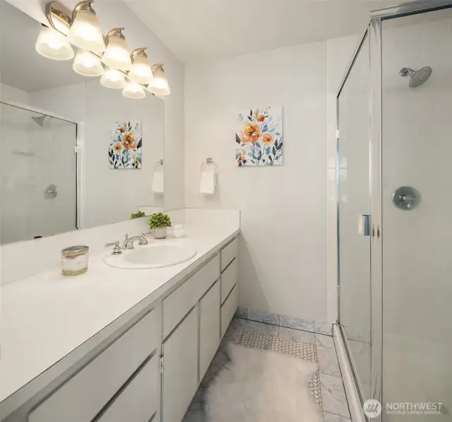 Lower level 3/4 bathroom.