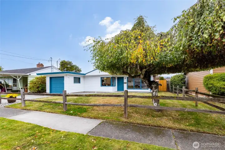 Cute as can be this home is so inviting.