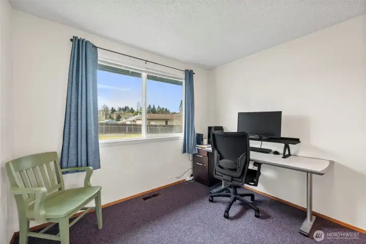 Bedroom 4/Office