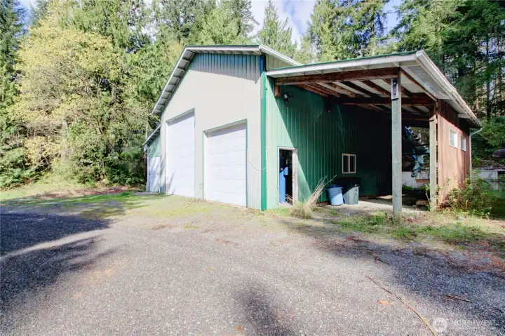 Shop with additional lean to storage.