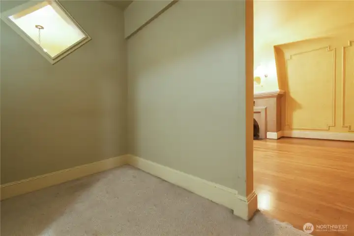 Cool cut away in the wall looks through to the dining room.