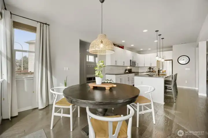 Enjoy casual meals in a bright, airy setting.