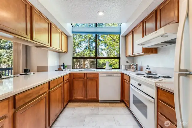 Check out this light and bright kitchen!