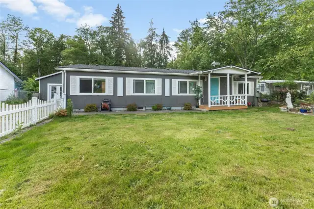 Fully fenced front and rear