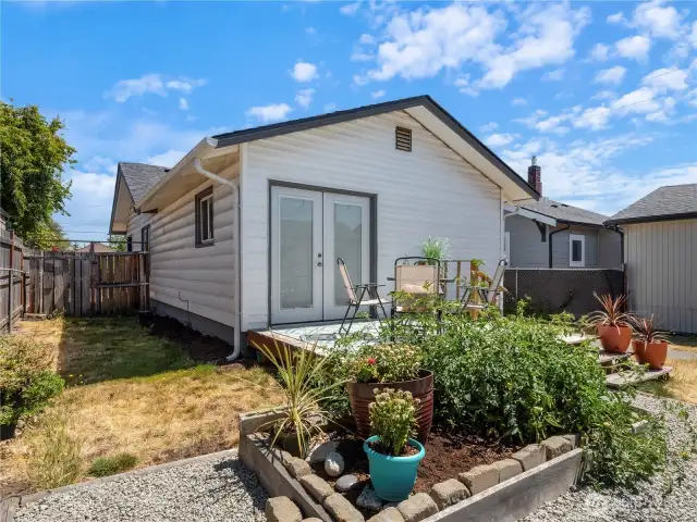 Nice private deck in the back yard and room for a kitchen garden if you have a green thumb.
