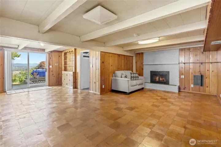 Spacious basement with separate entrance