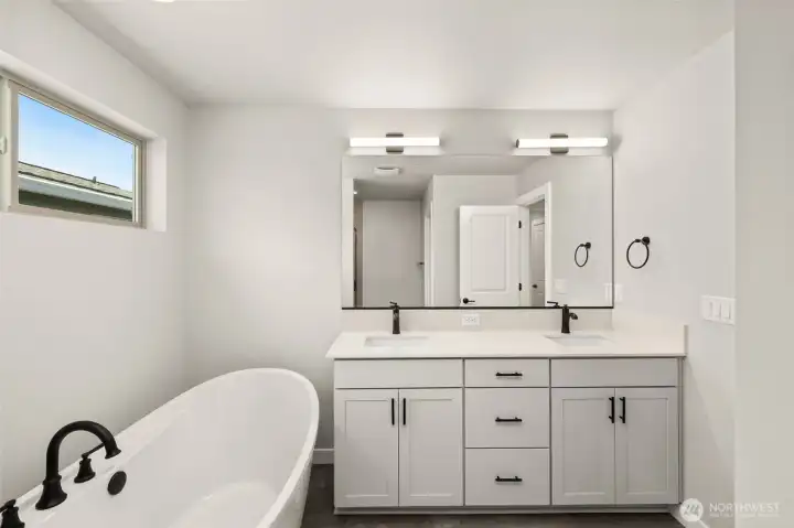 Photos of a previously completed home. Actual finishes may vary. See site agent for details.