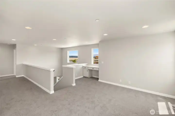 Photos of a previously completed home. Actual finishes may vary. See site agent for details.