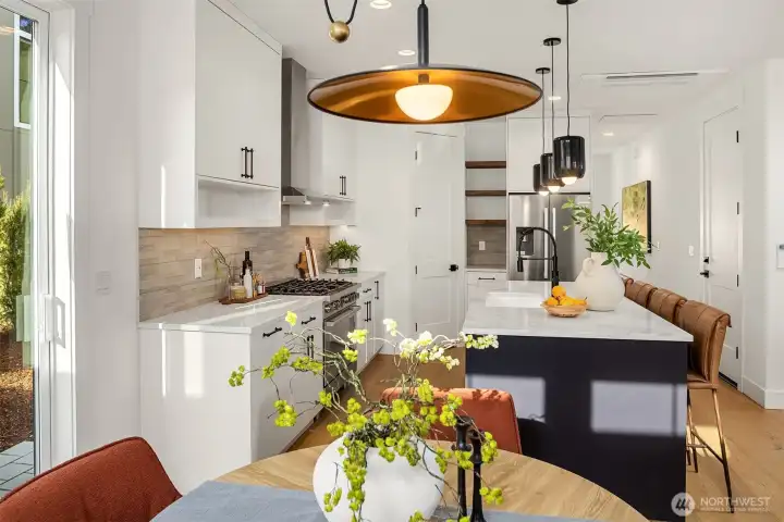 Photo of 13127, featuring similar floor plan and finishes