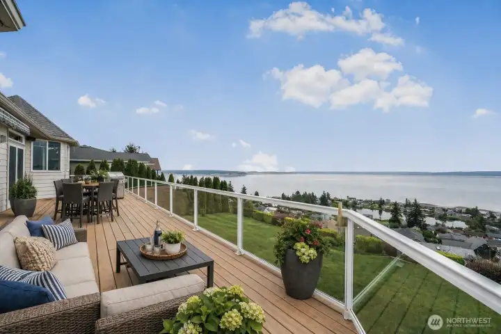 Wonderful deck with amazing views!  Virtually staged.