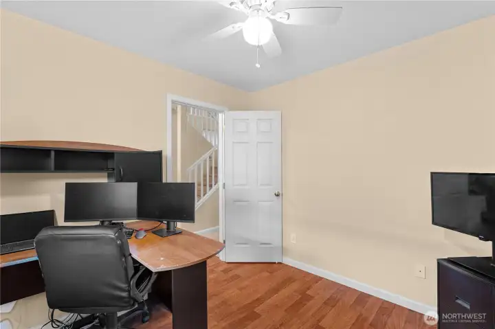 MIAN FLOOR OFFICE | FLEX SPACE