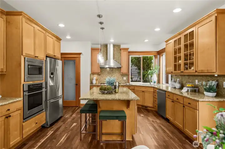 A generous center island with seating