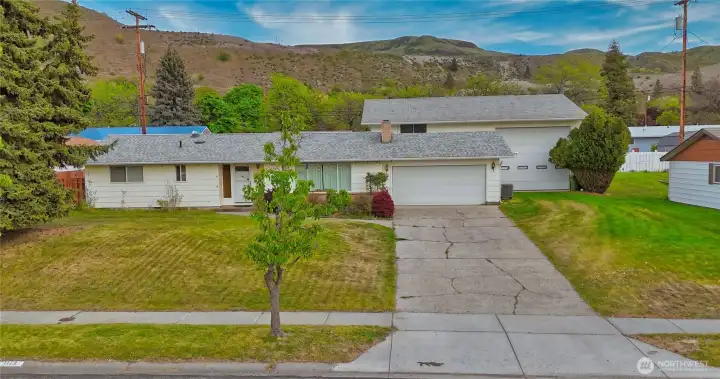 Welcome to 1113 River Dr, Coulee Dam