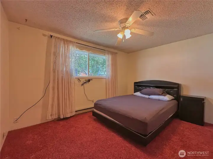 Guest bedroom 2.