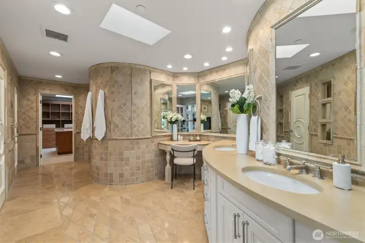 You'll feel like royalty in the palatial, recently updated primary bath. You'll feel like royalty in the palatial, recently updated primary bath.