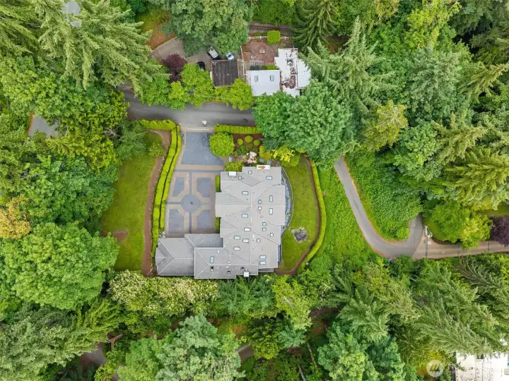 Exceptional privacy with nearly an acre of park-like grounds. Exceptional privacy with nearly an acre of park-like grounds.