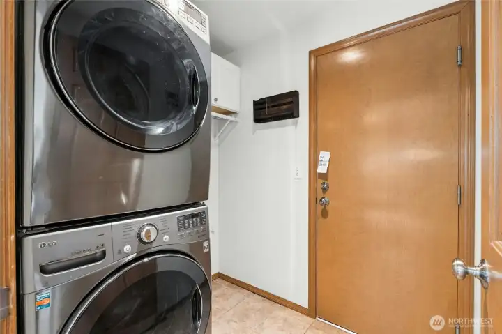 Utility room opens to the garage. There's room to stack washer/dryer or have next to each other.