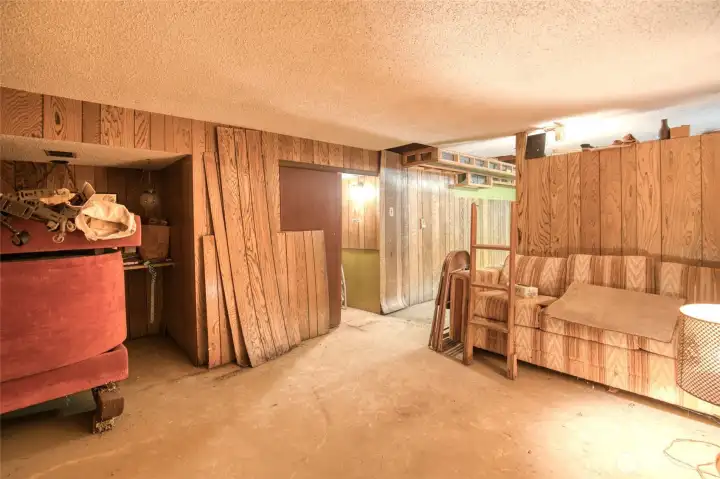 This room sits behind the room with the pool table. This room sits behind the room with the pool table.