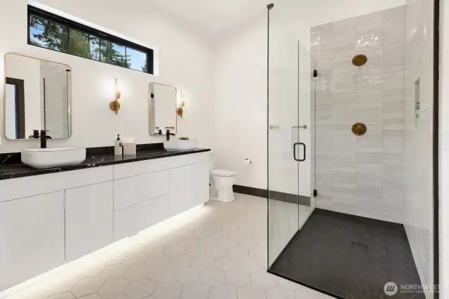 Primary bath.