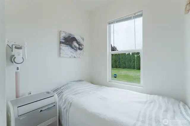 Office/ Bonuse room