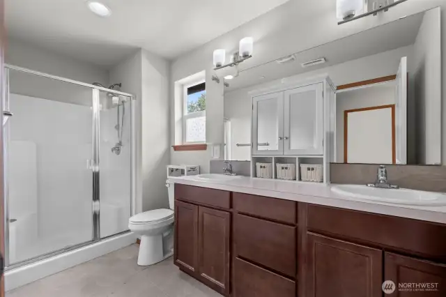 Primary En-suite