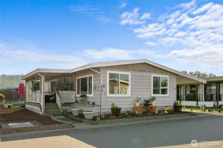 Welcome Home! This beautifully updated home is ready for you to move in!