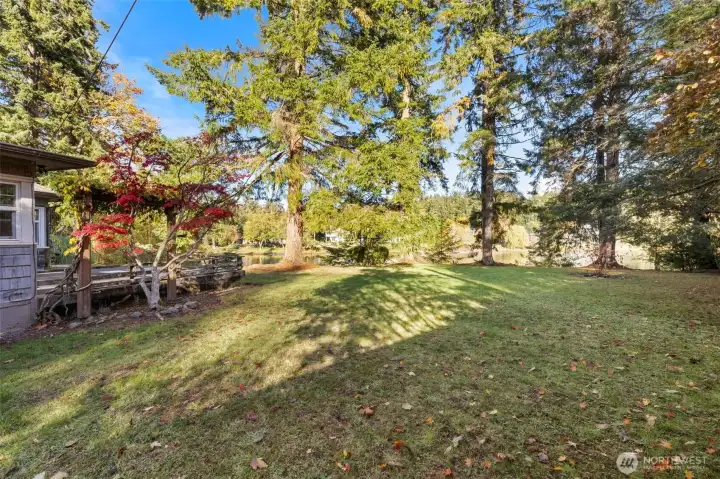 Put your green thumb to work, with plenty of gardening space.