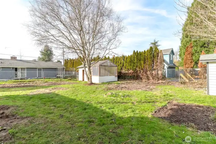 Greenhouse and extra shed and lean to
