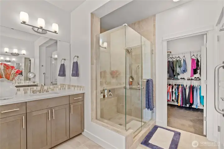 Gorgeous tile, walk in closet, elegance and more